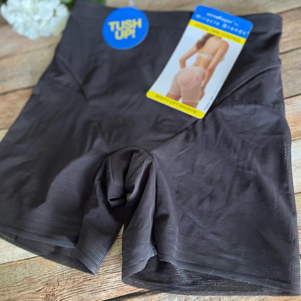 NWT SlimShaper by Miracle Brands Women's Sheer Booty Lift Shortie Black - Picture 6 of 7